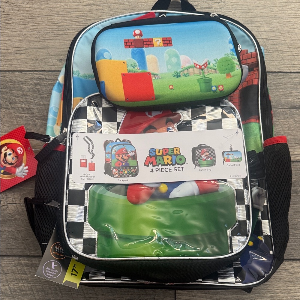Nintendo Super Mario Backpack 4 piece Set -